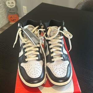W Nike Dunk High brand new size 6.5